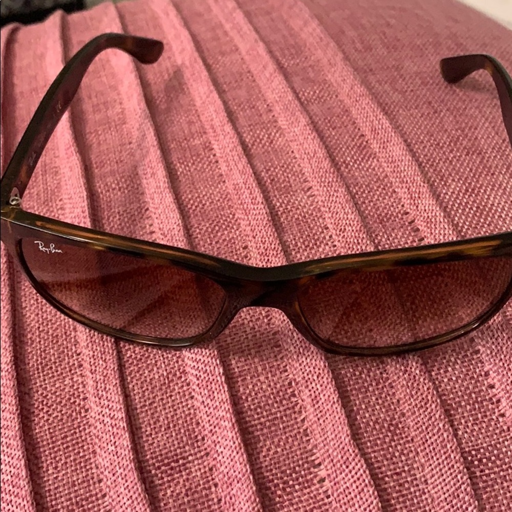 RayBan Sunglasses - Brown gradient. Women.
